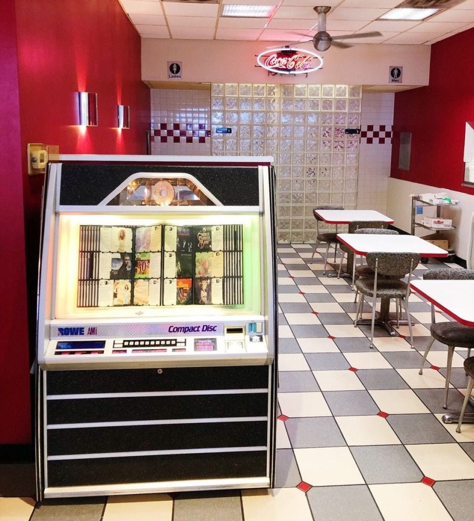 jukebox at dixie chili parlor